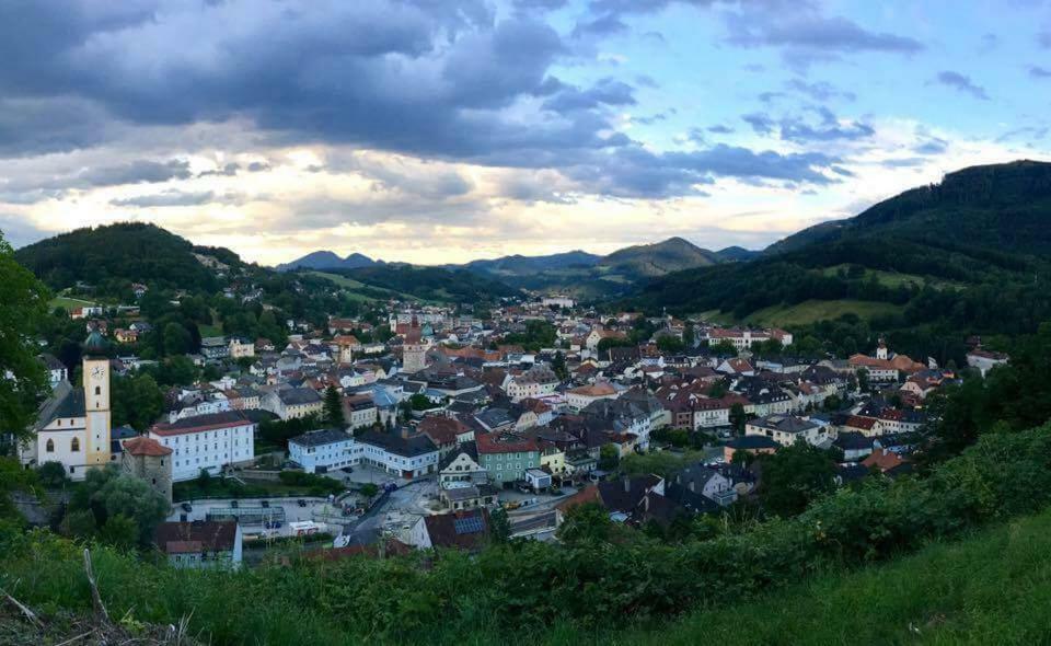 Zimmervermietung Stocker Waidhofen an der Ybbs Luaran gambar